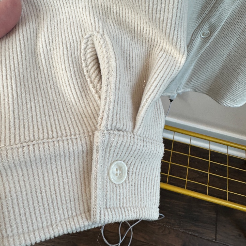 ALLIE ROSE WOMENS LONG SLEEVE CORDUROY SOFT SHACKET WITH FRINGE CREAM SZ M, - Picture 5 of 10